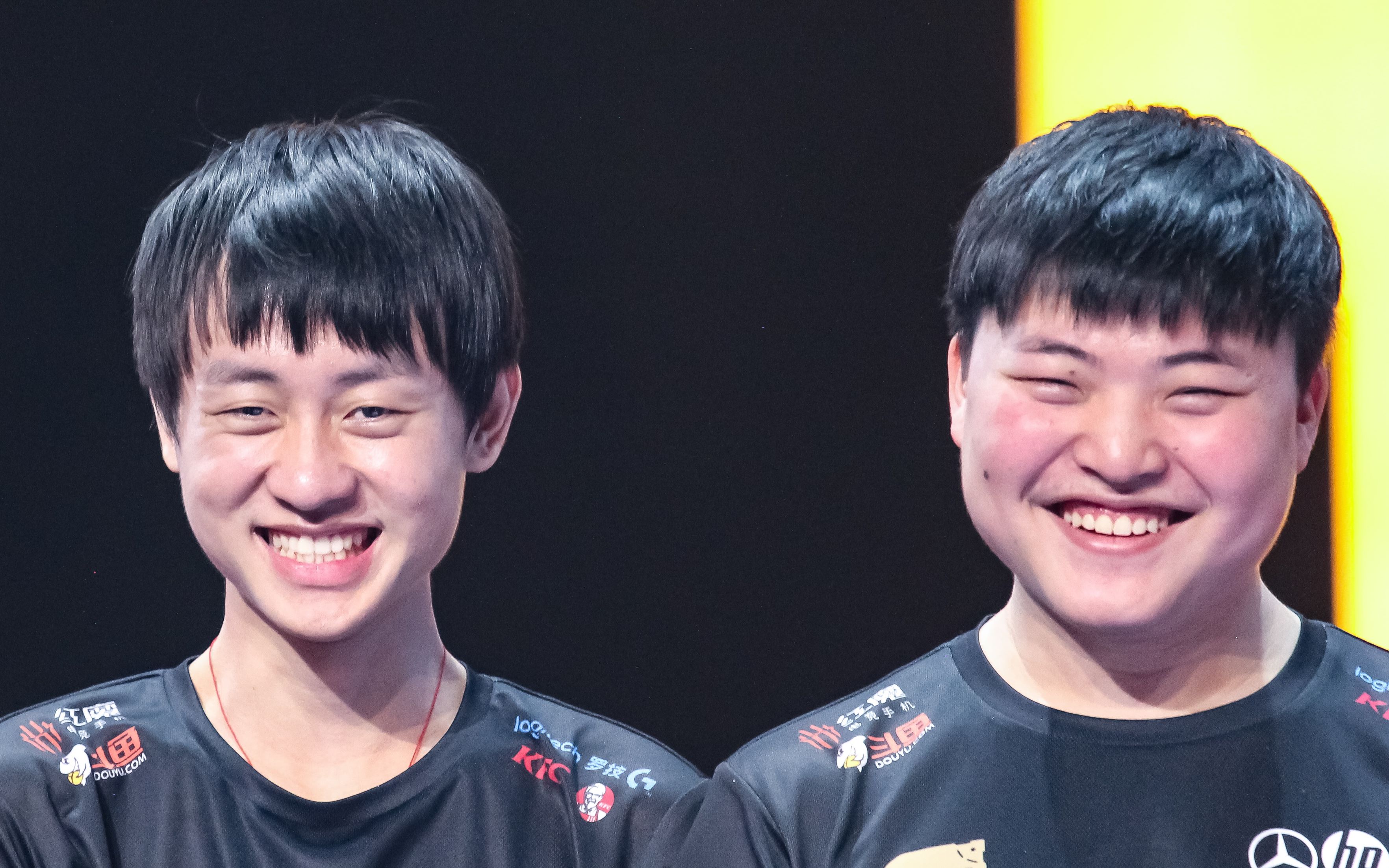 开云体育网址-电竞纪录片《英雄的黎明》上映，讲述Uzi的复出之路的简单介绍