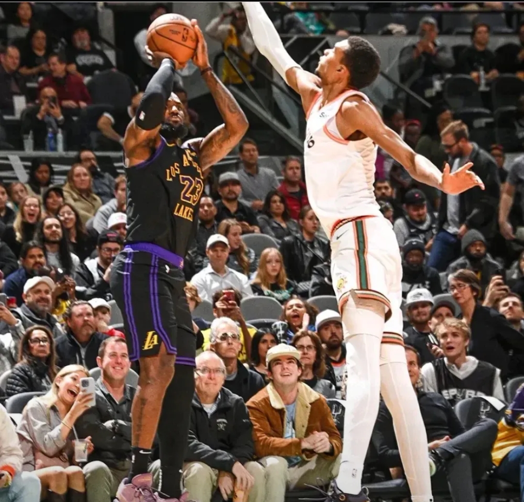 文班亚马法语采访引争议，马刺紧急公关的简单介绍