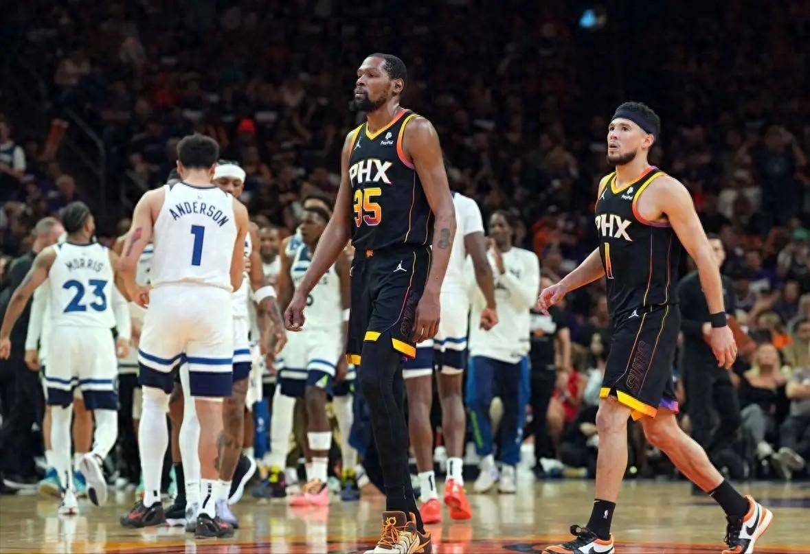 太阳三巨头合体，首轮横扫对手晋级