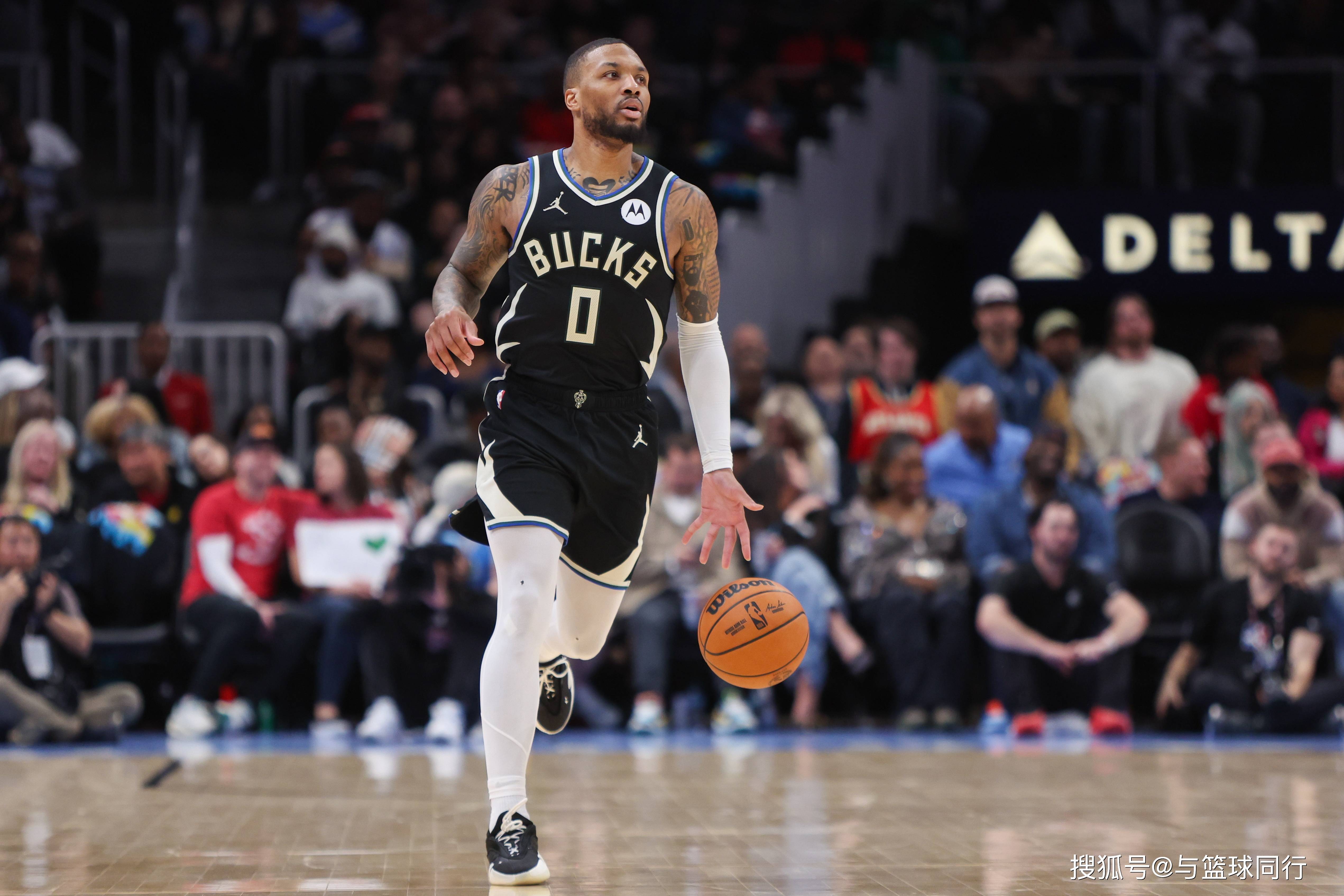 开云体育在线登录-利拉德71分！超越米切尔成现役单场最高分的简单介绍