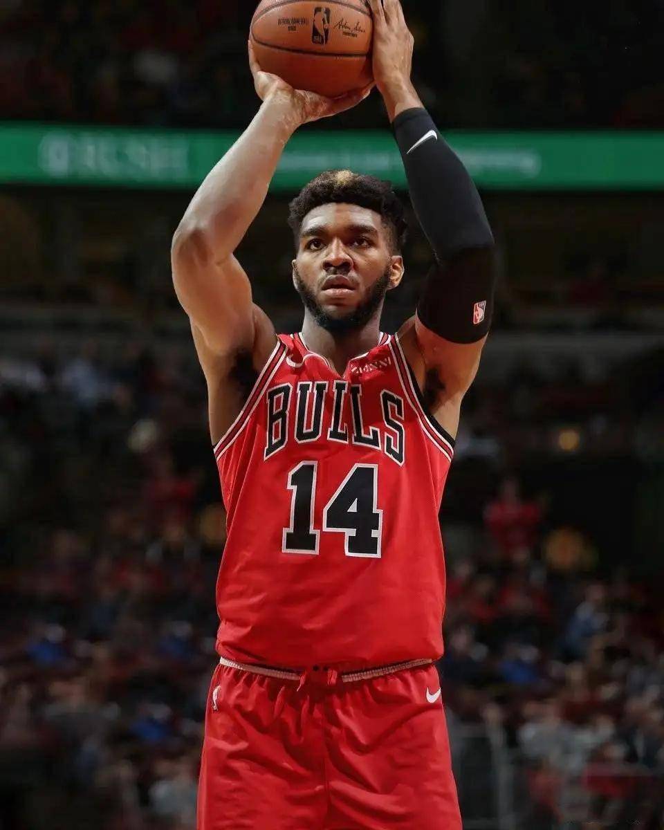 -新秀战术适应期详解：谁是最聪明的球员？