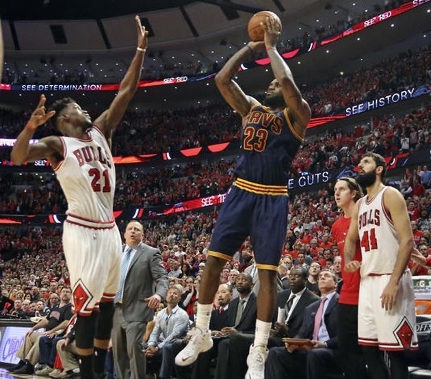 开云体育官网入口-公牛战术体系落伍了吗？