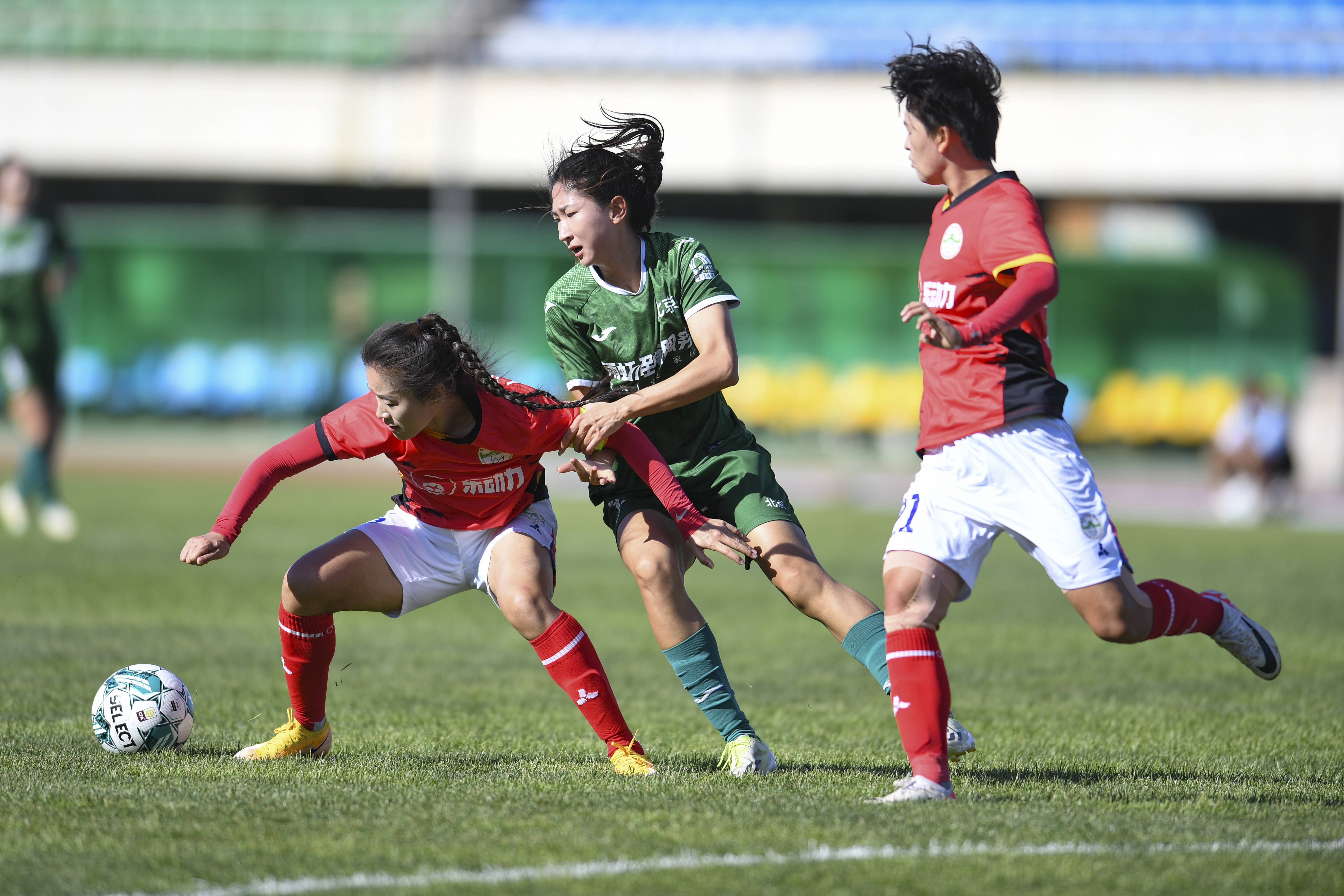 开云体育在线登录-足协强制中超俱乐部组建女足队，否则扣分
