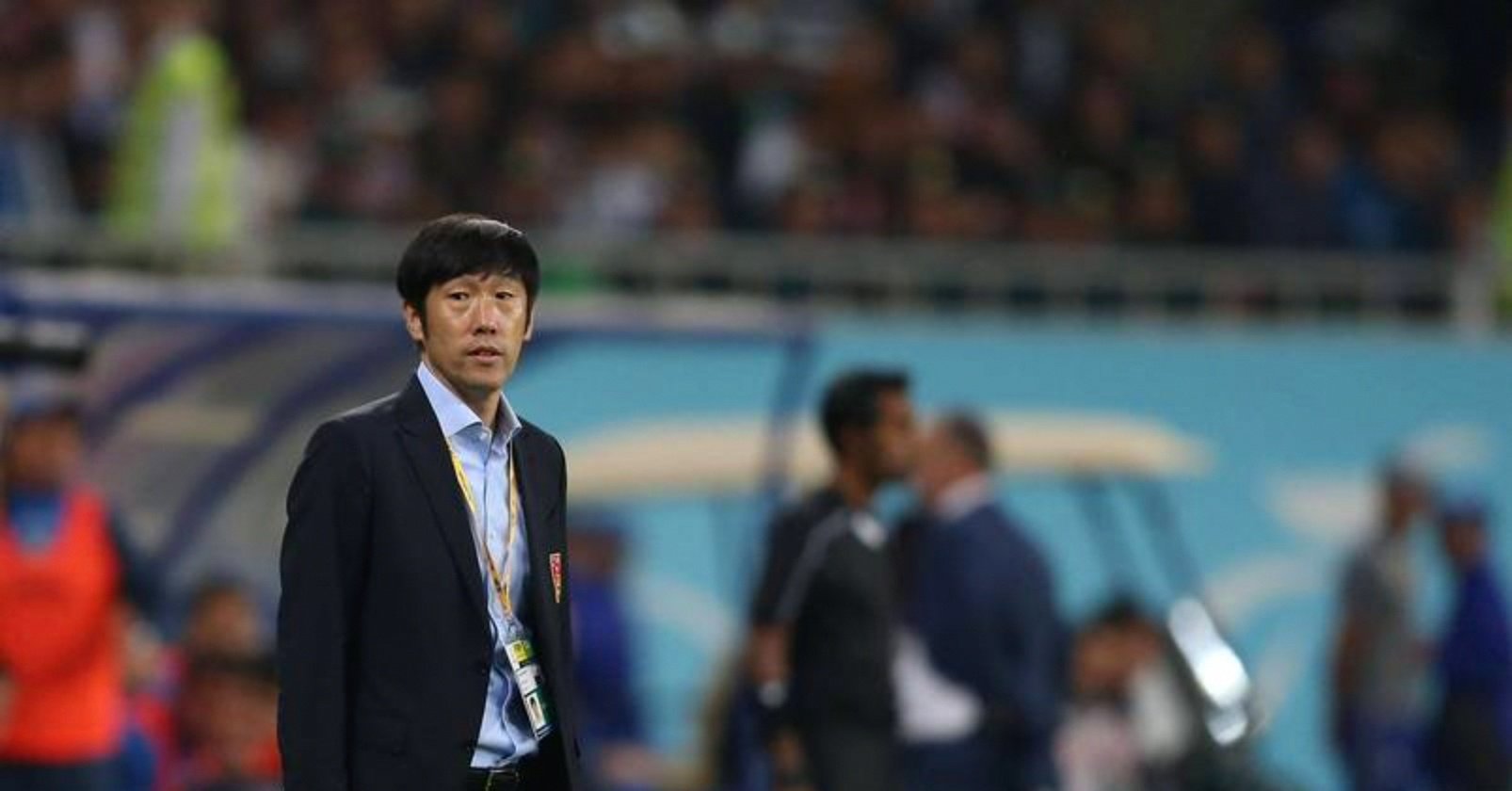 国足队长职责解析：谁能担当重任？