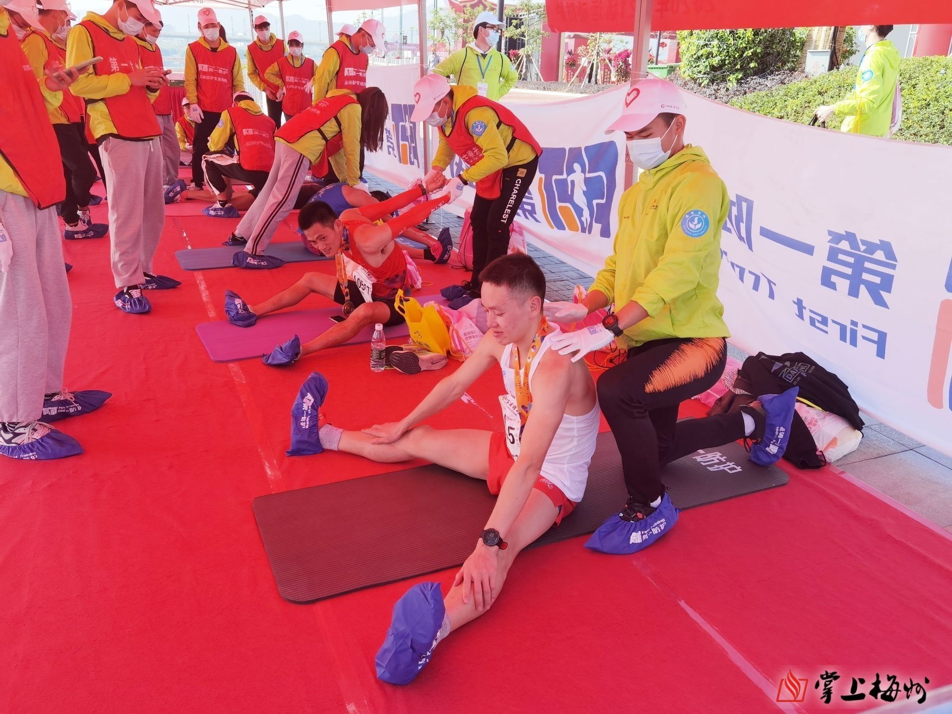 开云体育网址-包含球员打架现场全记录（严肃+娱乐）的词条